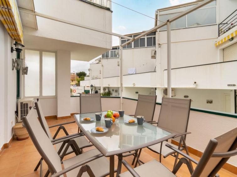 Oasis Torremolinos Apartment Екстериор снимка